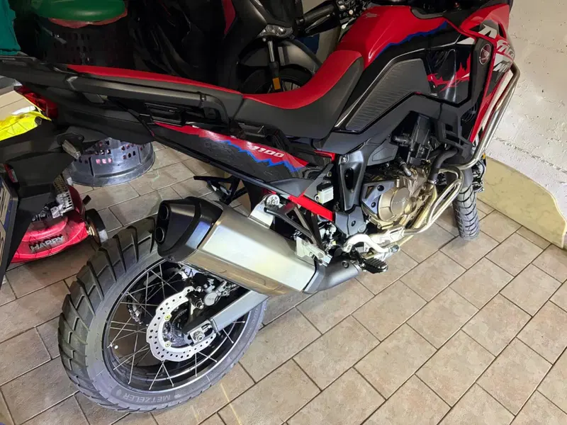Honda Africa Twin CRF 1100L (2024 - 26) (3)