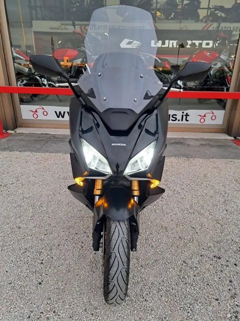 Honda Forza 750 DCT (2021 - 24) (2)