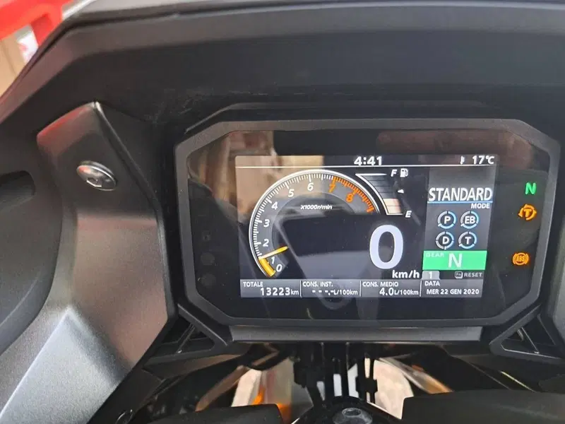 Honda Forza 750 DCT (2021 - 24) (7)