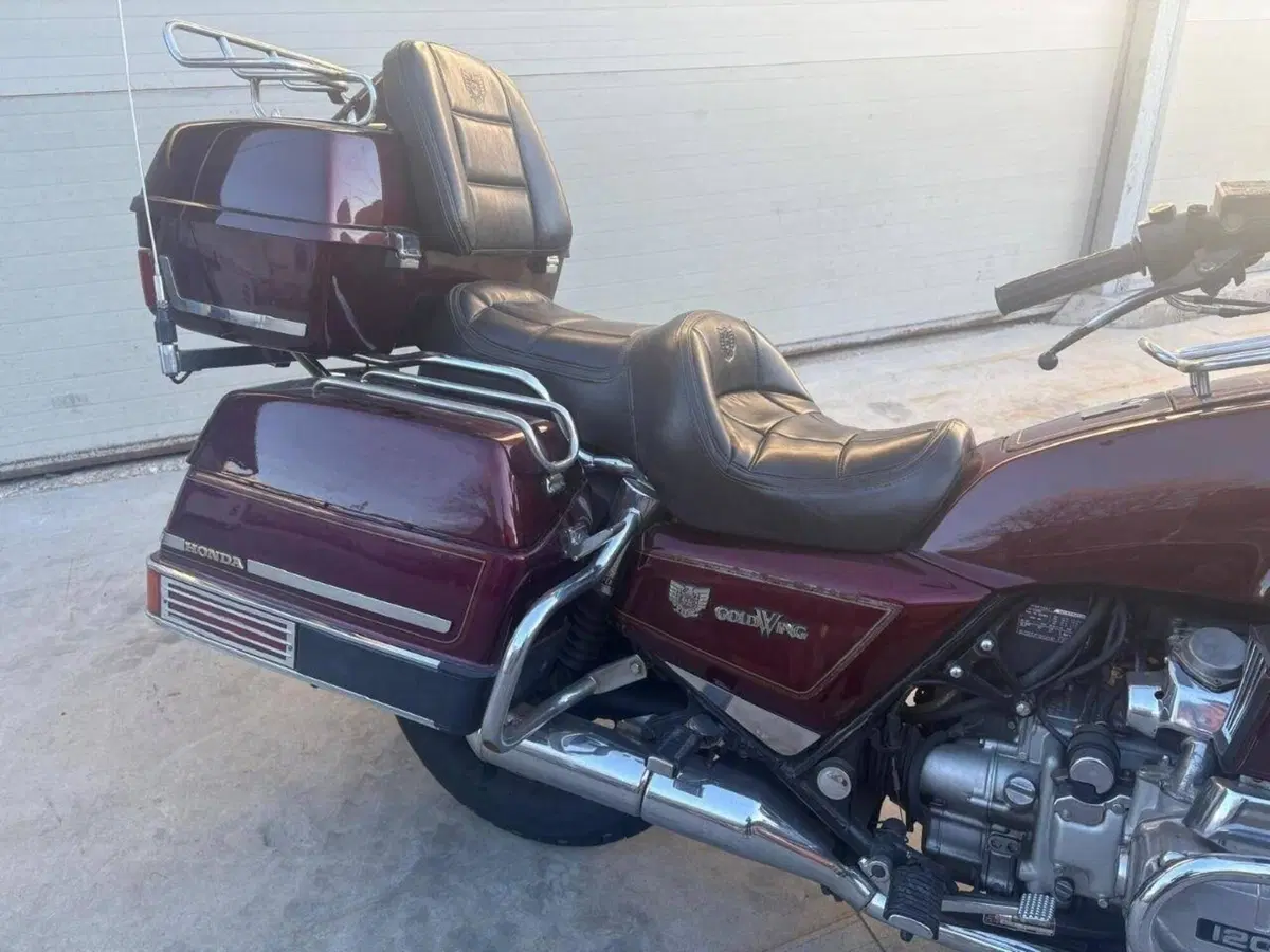 Honda GL 1200 Gold wing (3)