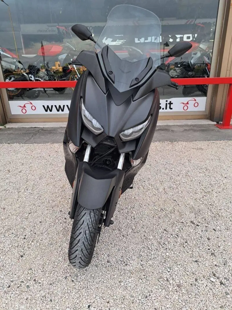 Yamaha X-Max 400 Iron Max (2019 - 20) (3)