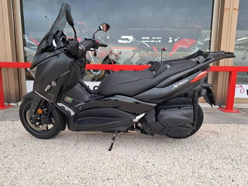 Yamaha X-Max 400 Iron Max (2019 - 20)