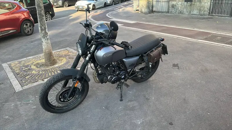 Brixton Motorcycles Felsberg 125 ABS (2021 - 25) (6)