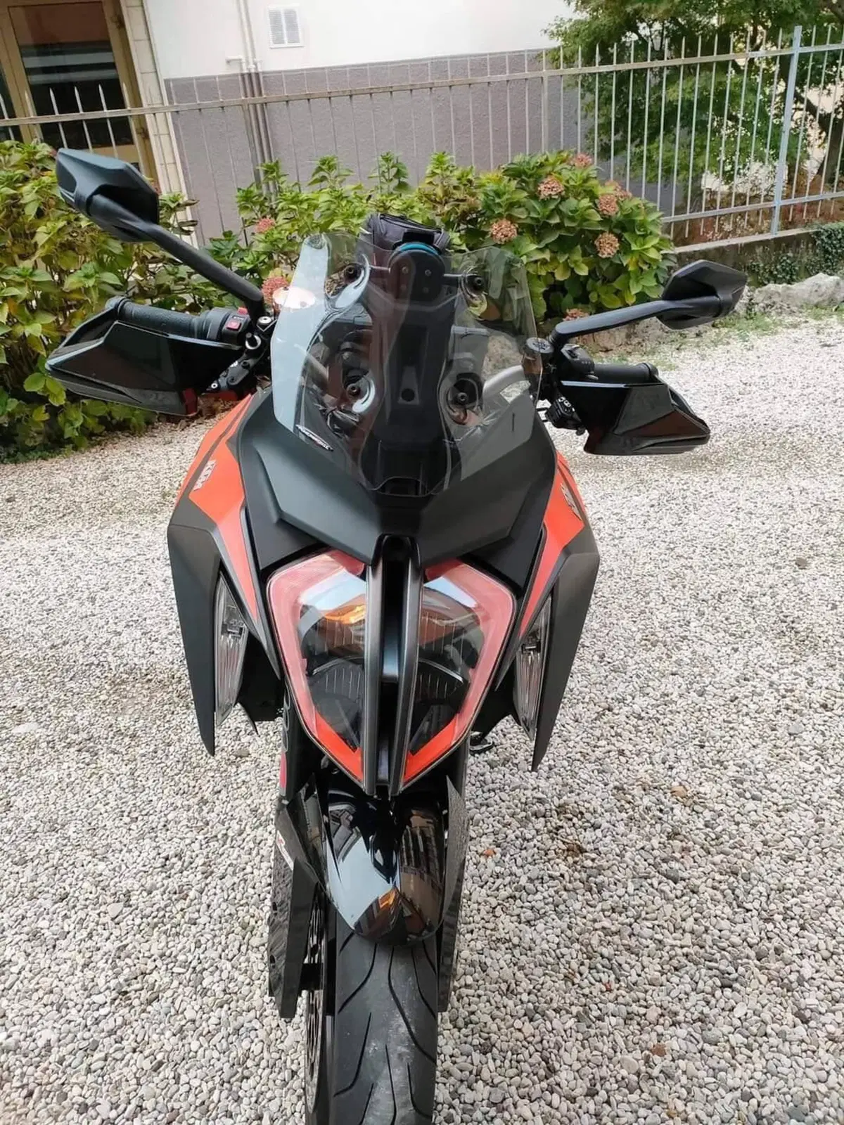 KTM 1290 Super Duke GT (2019 - 20) (3)