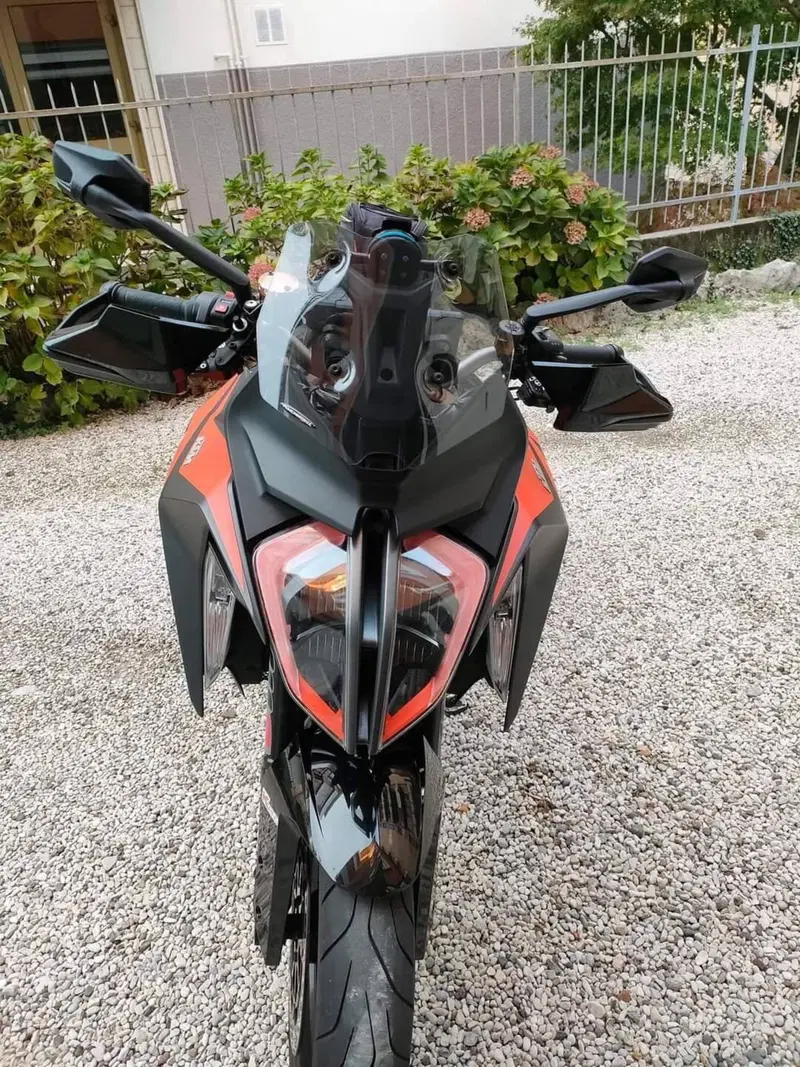 KTM 1290 Super Duke GT (2019 - 20) (3)