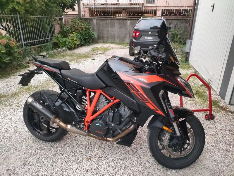 KTM 1290 Super Duke GT (2019 - 20) (4)