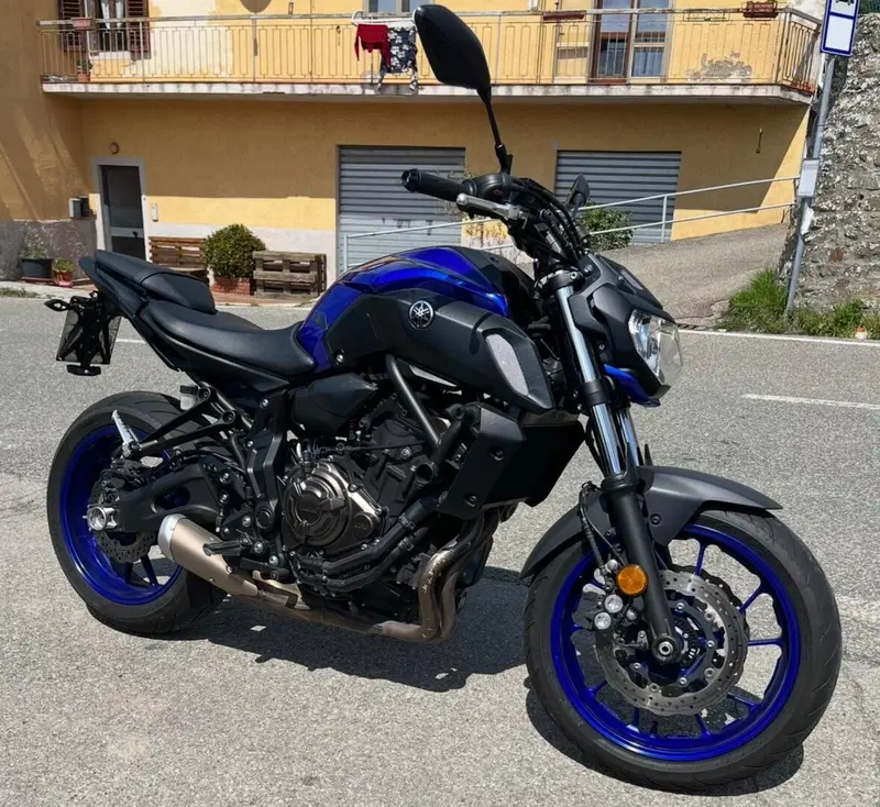 Yamaha MT-07 (2018 - 20) (2)