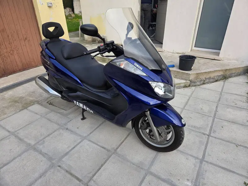 Yamaha Majesty 400 (2004 - 08) (6)
