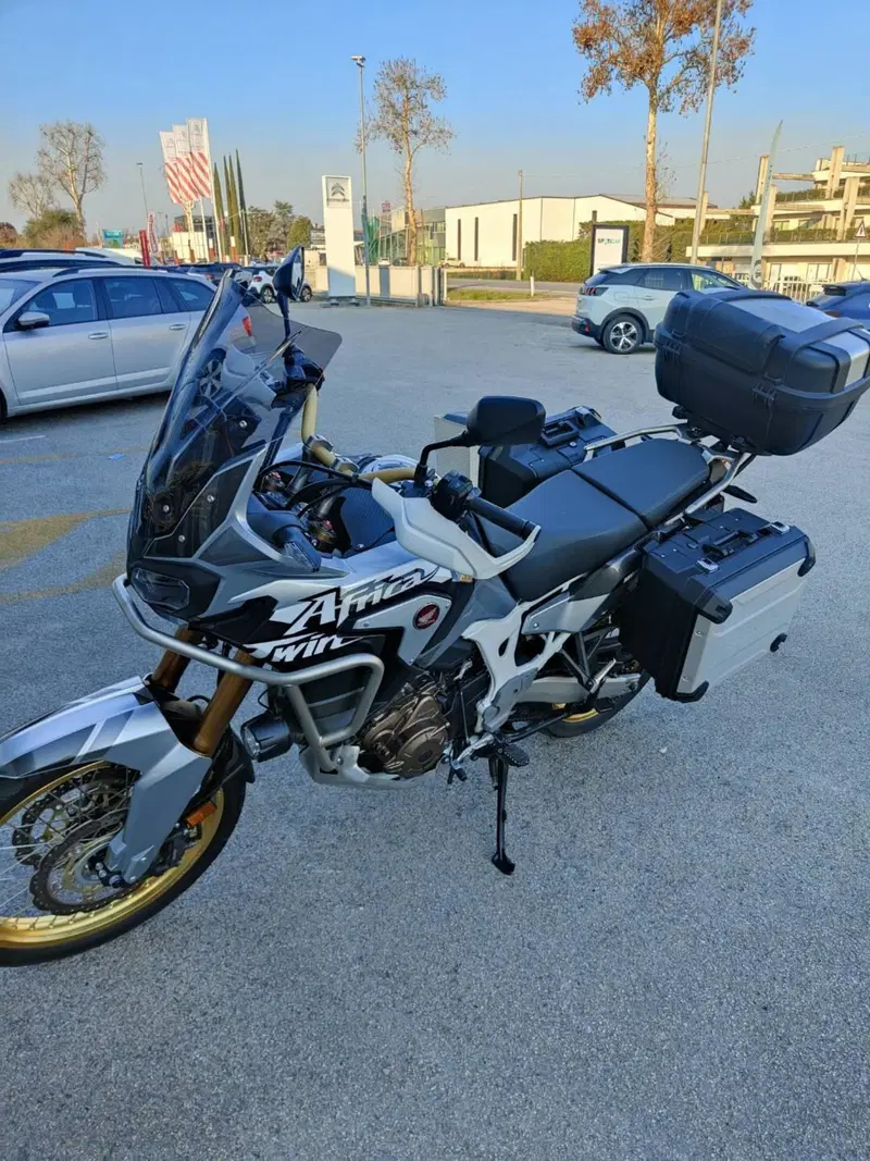 Honda Africa Twin CRF 1000L Adventure Sports Travel Edition (2019)