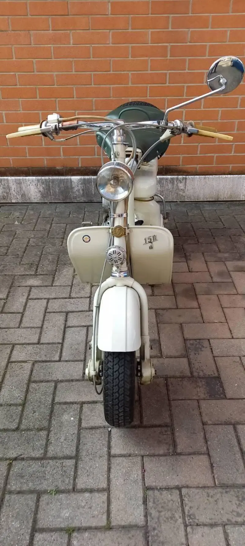 Lambretta 150 d (3)