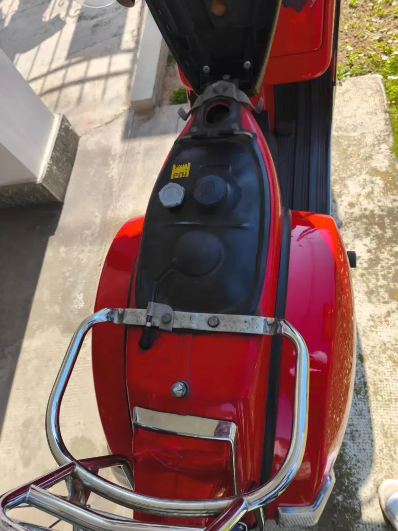 Piaggio Vespa 150 PX (1980 - 00) (14)