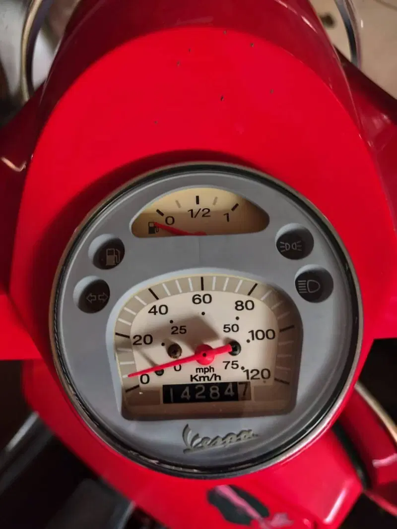 Piaggio Vespa 150 PX (1980 - 00) (16)