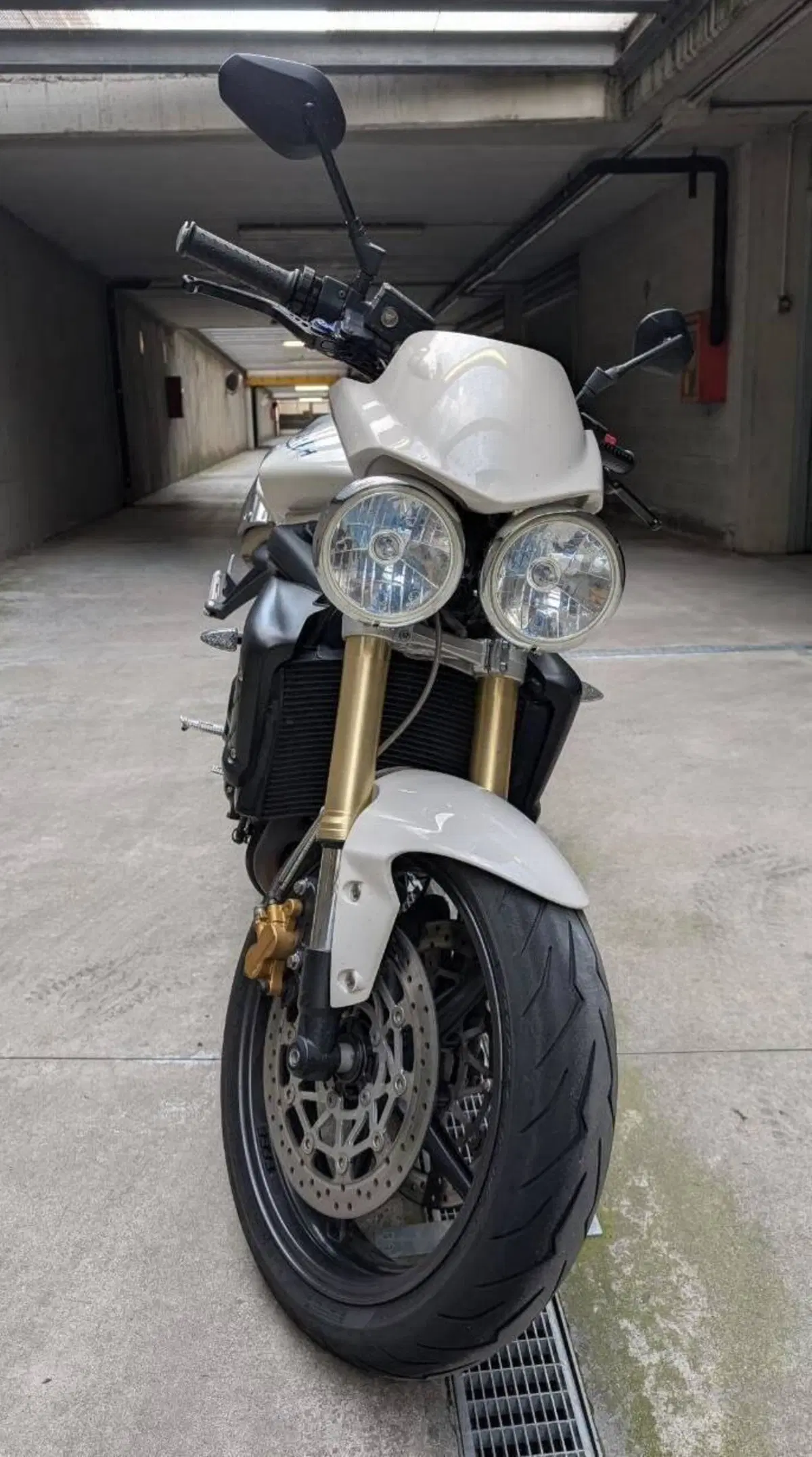 Triumph Street Triple (2007 - 12) (5)