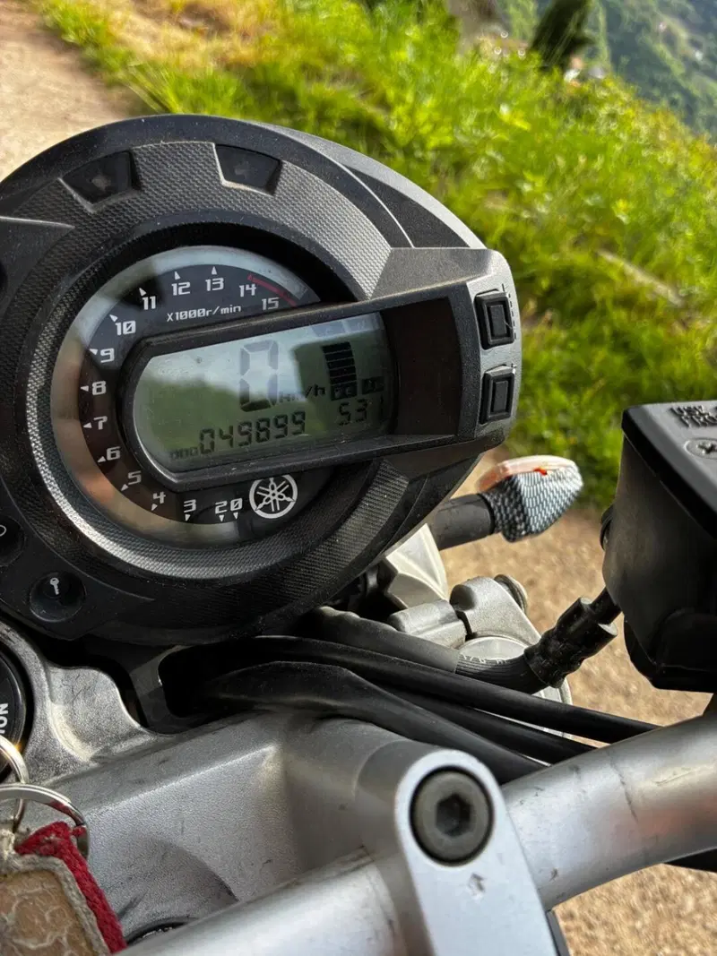 Yamaha FZ6 (2004 - 07) (3)
