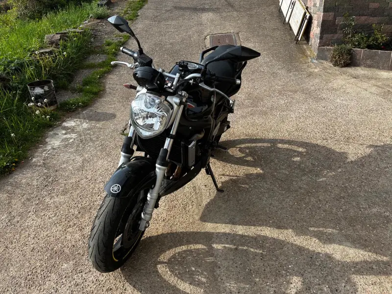 Yamaha FZ6 (2004 - 07) (5)