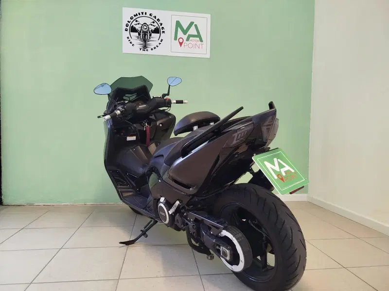 Yamaha T-Max 530 (2012 - 14) (4)