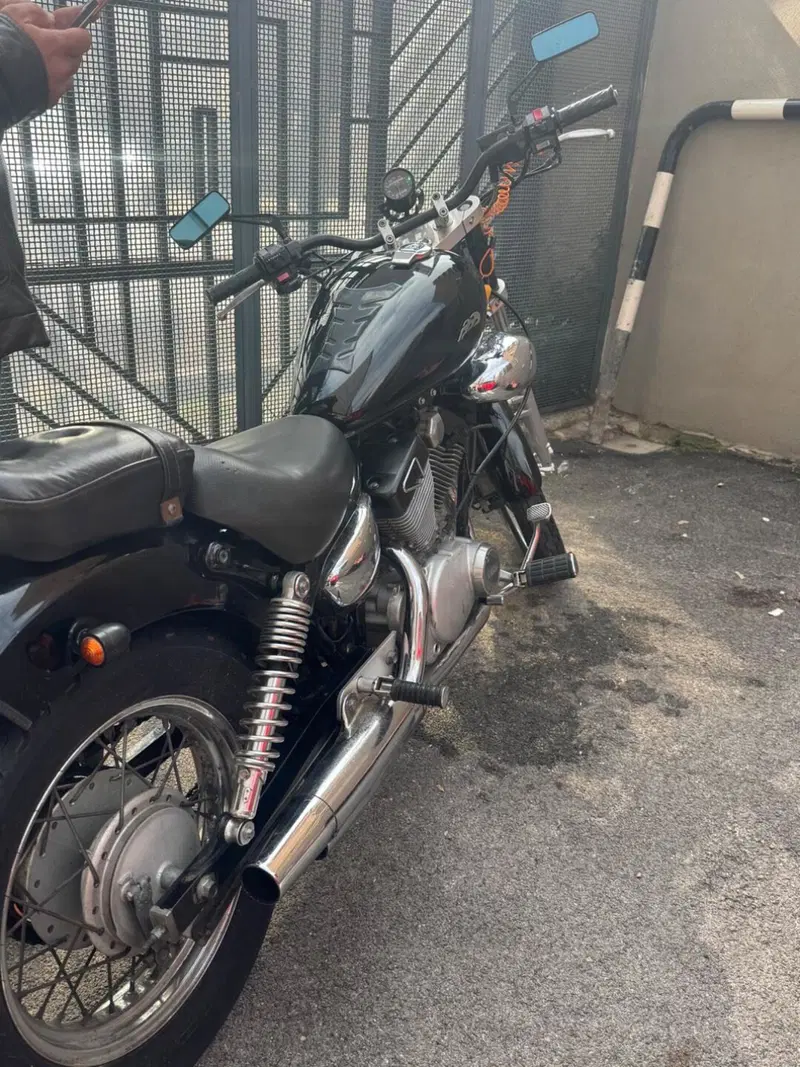 Yamaha XV 250 (1995 - 97) (3)