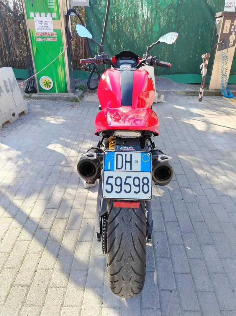 Ducati Monster 696 (2008 - 13) (3)