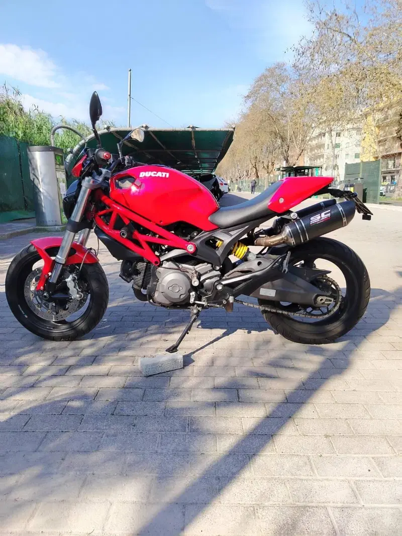 Ducati Monster 696 (2008 - 13) (4)
