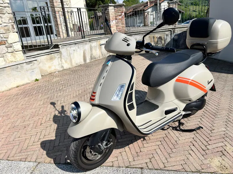 Vespa GTV 300 Hpe (2023 - 25) (6)