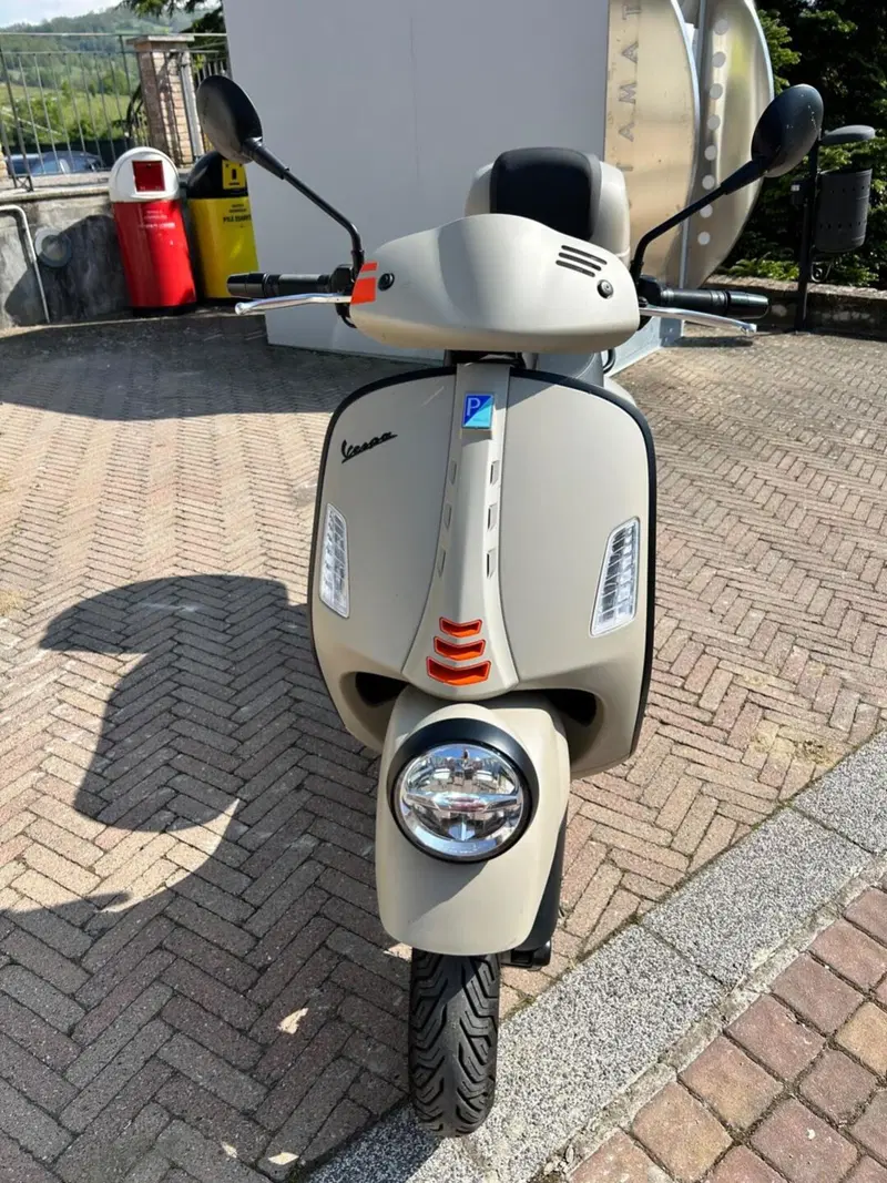 Vespa GTV 300 Hpe (2023 - 25) (8)