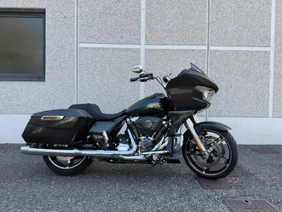 Harley-Davidson Road Glide (2024 - 26) usata