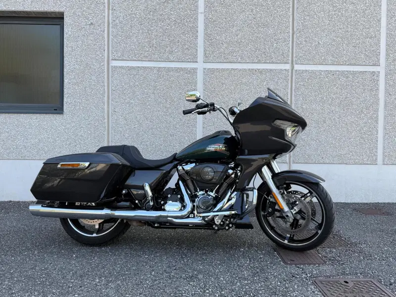 Harley-Davidson Road Glide (2024 - 26)