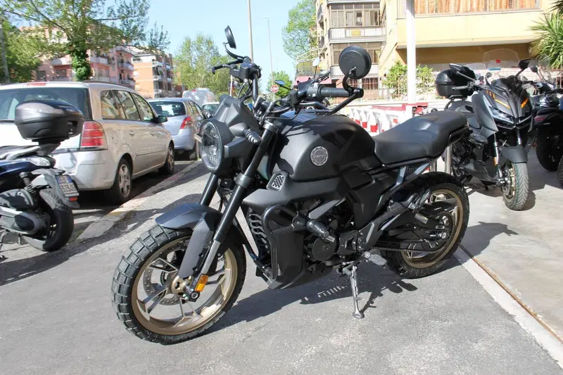 Zontes ZT125-G1 (2020 - 26) (4)