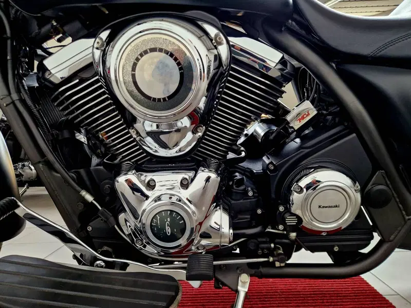 Kawasaki Vulcan VN 1700 Classic ABS (2010 - 12) (8)