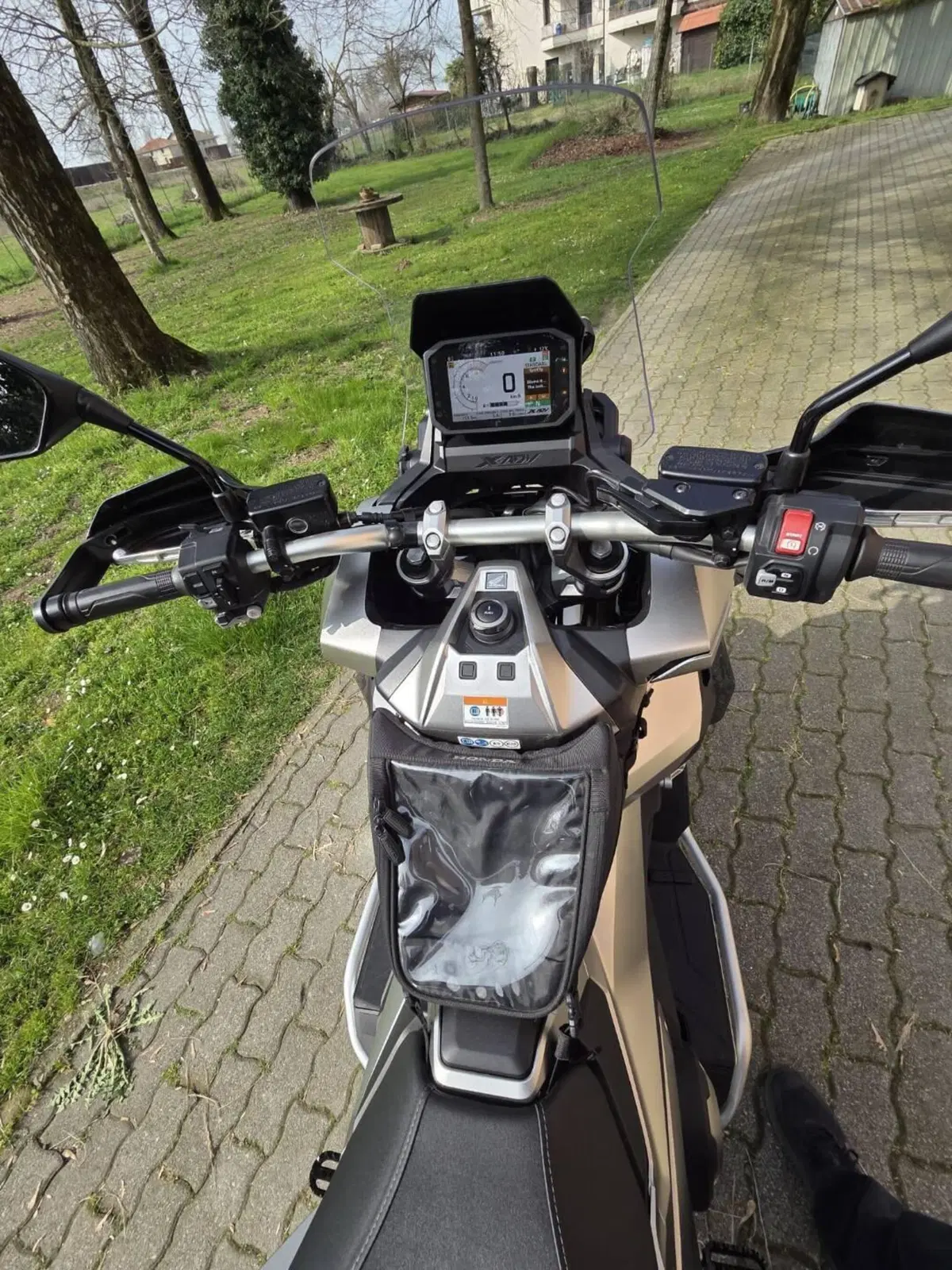 Honda X-ADV 750 DCT Travel (2021 - 24) (4)