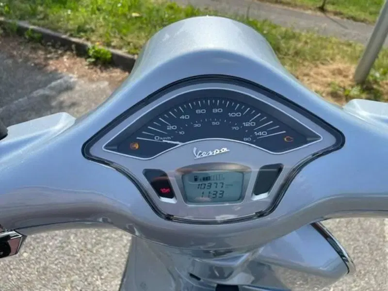 Vespa Primavera 125 (2024 - 25) (5)