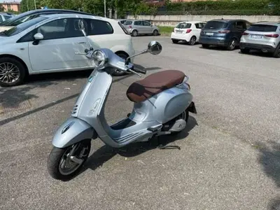 Vespa Primavera 125 (2024 - 25) usata