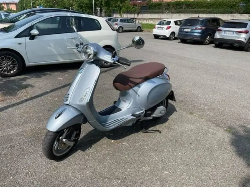 Vespa Primavera 125 (2024 - 25)