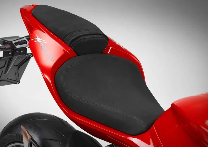 MV Agusta F3 800 F3 800 RR (2026) (13)