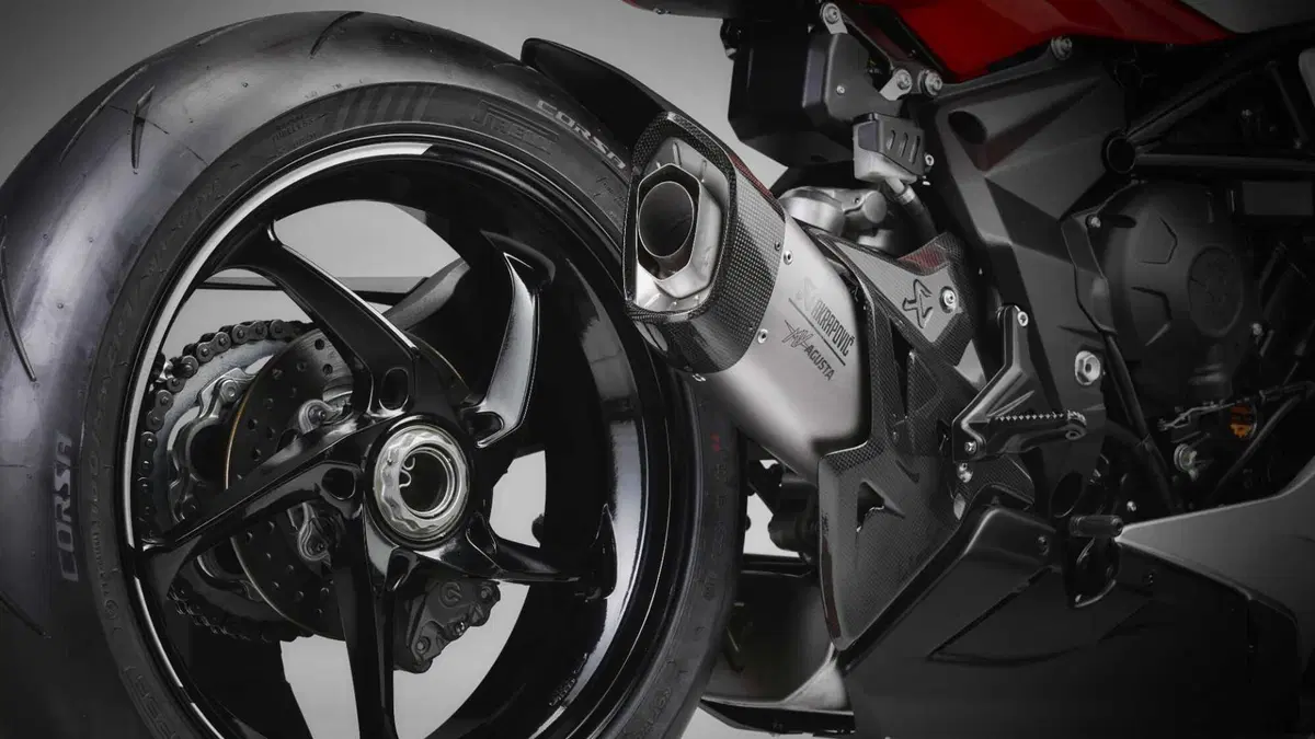 MV Agusta F3 800 F3 800 RR (2026) (16)