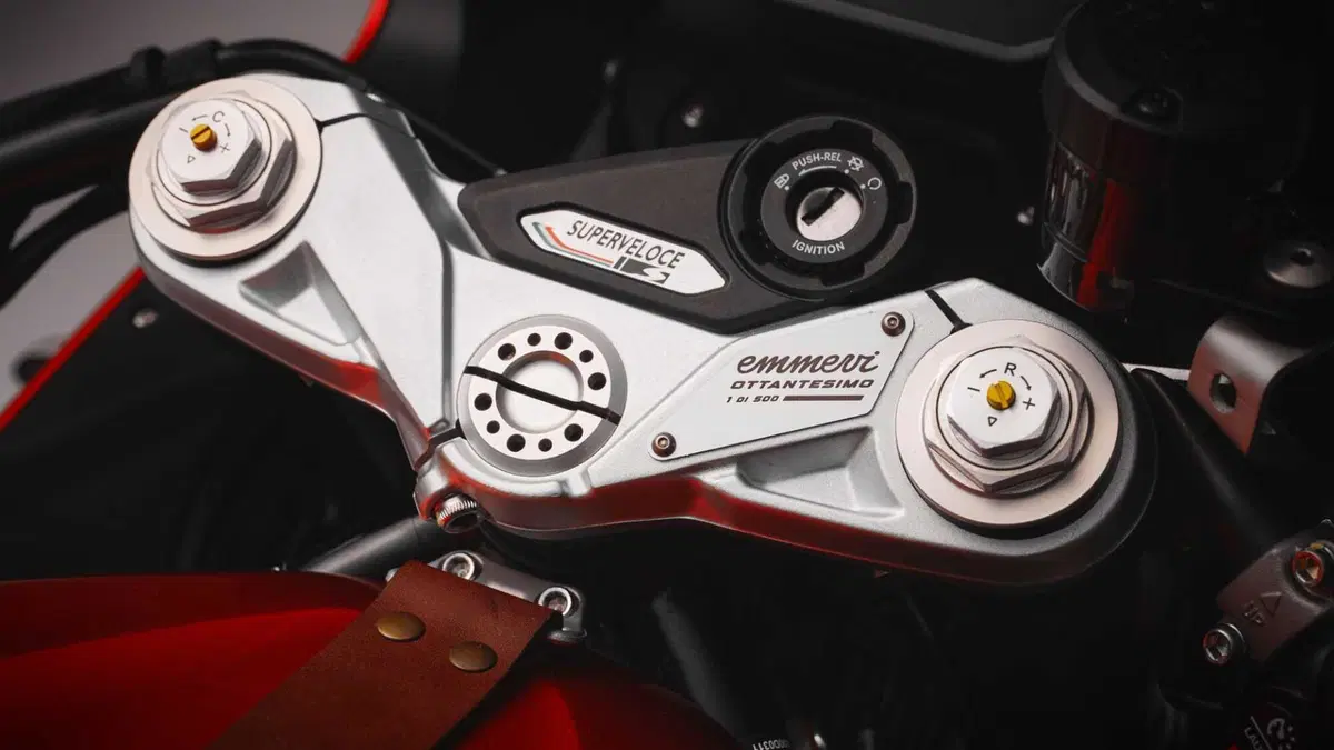 MV Agusta Superveloce 800 Superveloce 800 S (2026) (14)