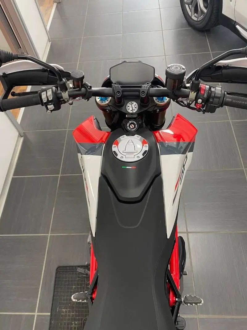 Ducati Hypermotard 950 SP (2022 - 25) (3)