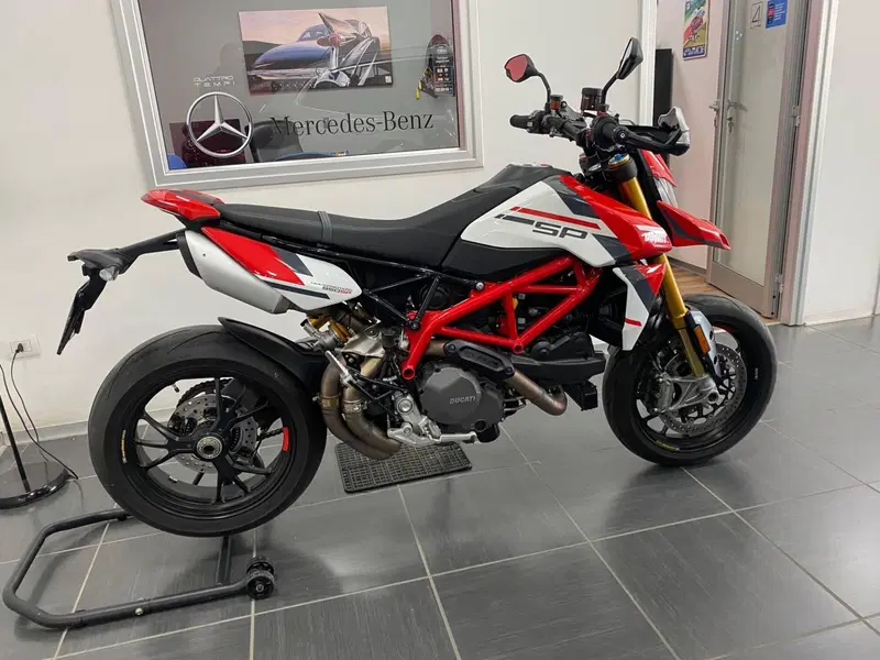 Ducati Hypermotard 950 SP (2022 - 25) (4)