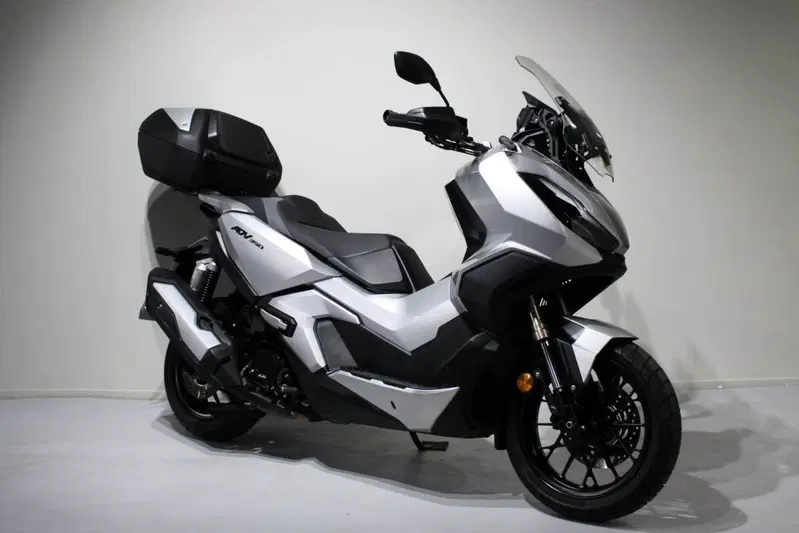 Honda ADV 350 (2022 - 24) (2)