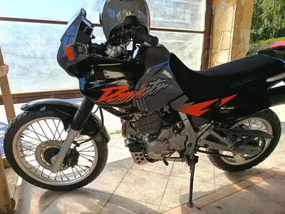 Honda Dominator 650 d'epoca