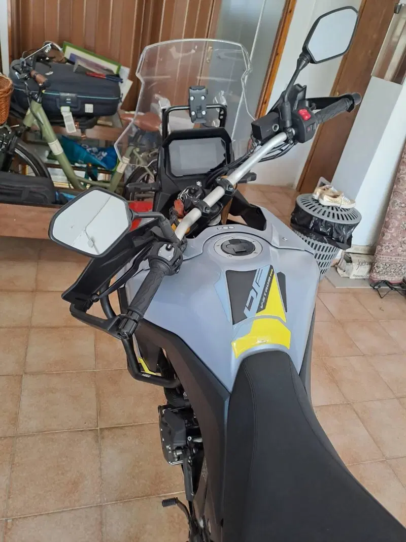 Suzuki V-Strom 800SE (2023 - 24) (5)