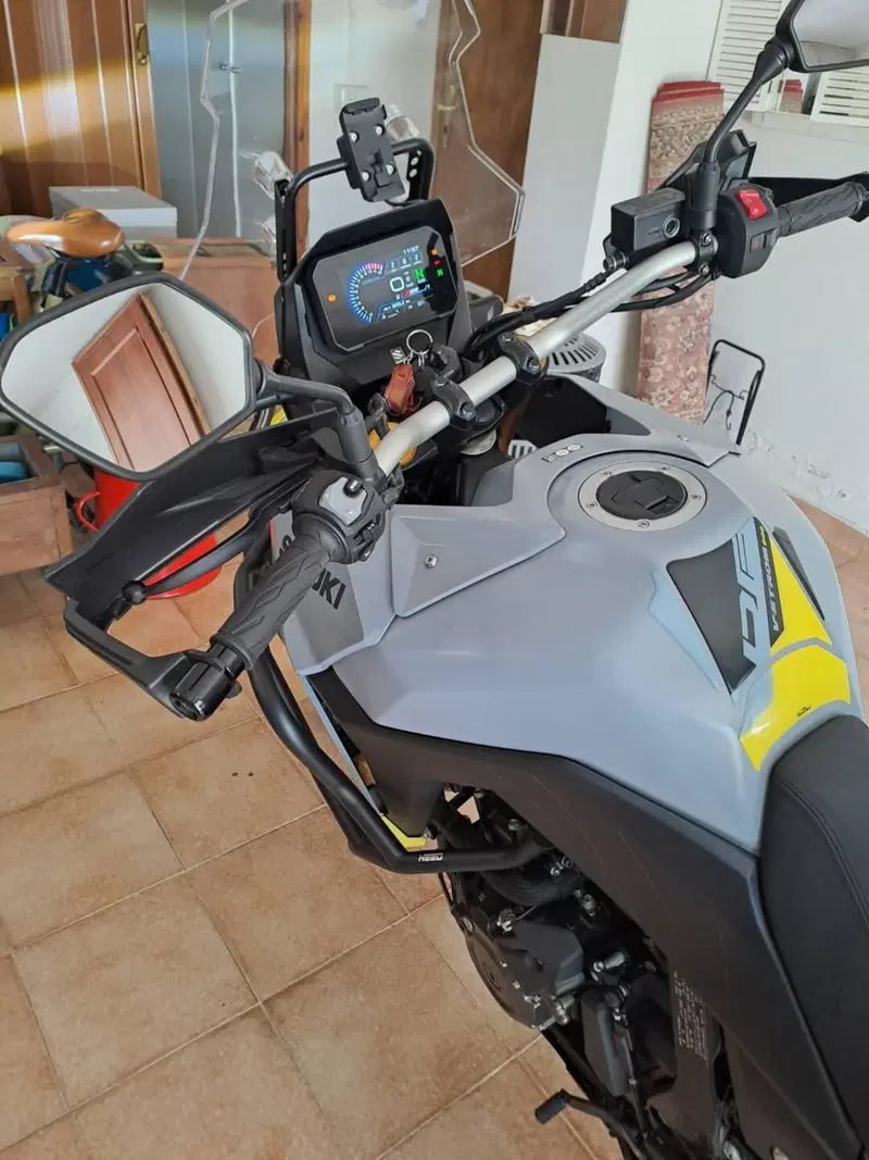 Suzuki V-Strom 800SE (2023 - 24) (7)