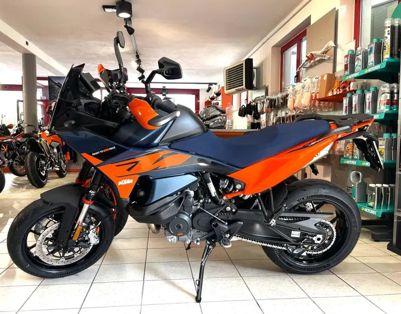 KTM 890 SMT (2026)