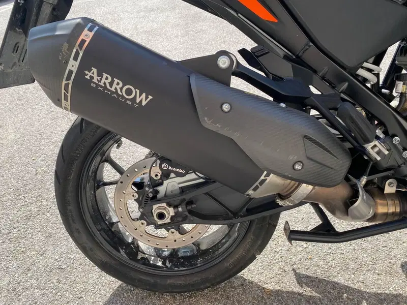 KTM 1290 Super Adventure S (2021) (4)
