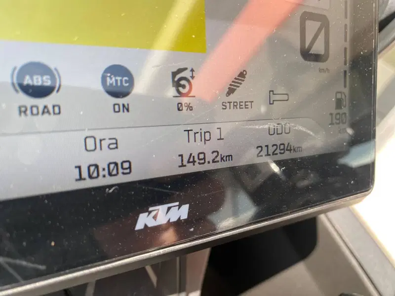 KTM 1290 Super Adventure S (2021) (5)