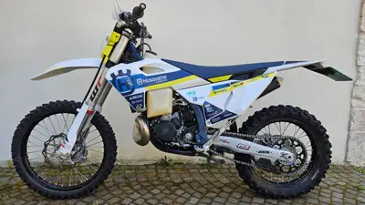 Husqvarna TE 300 (2024) usata