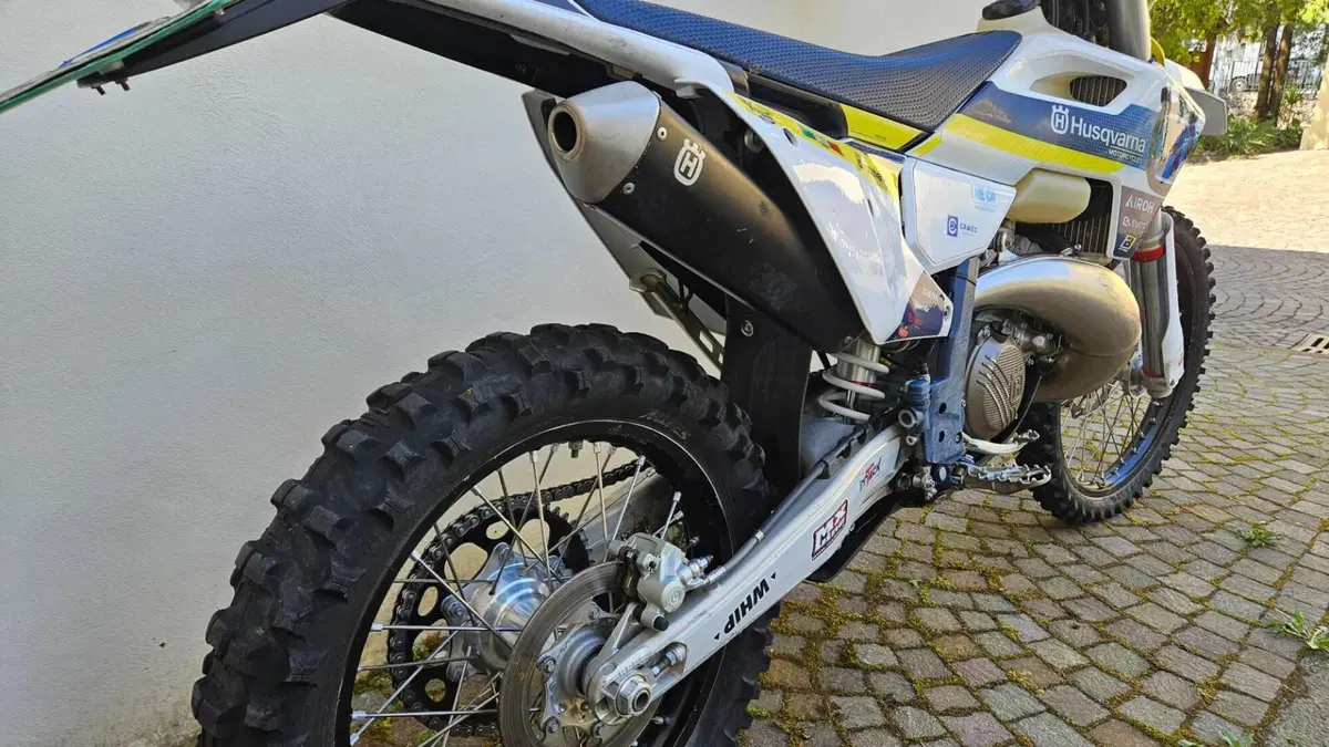 Husqvarna TE 300 (2024) (7)