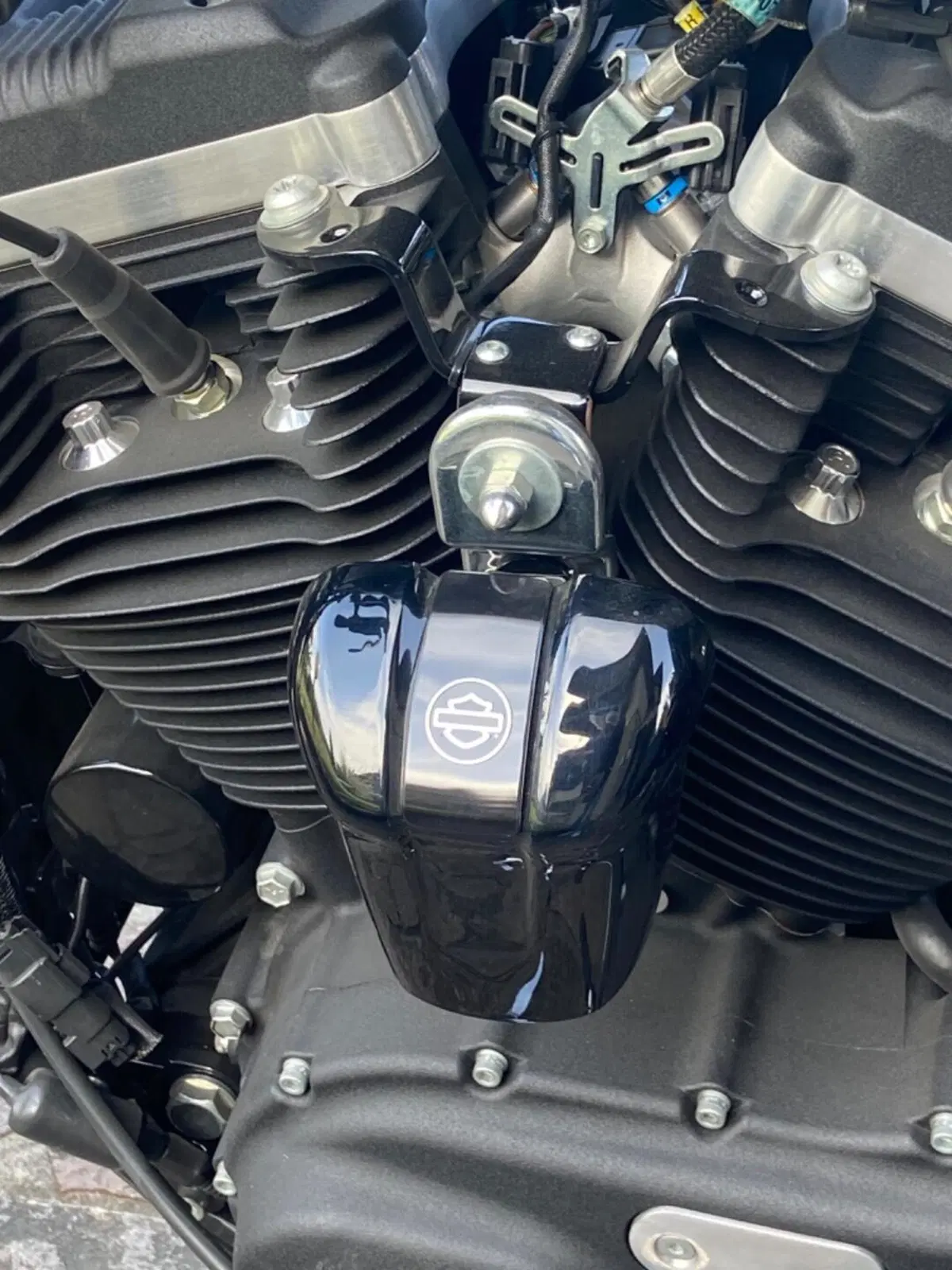 Harley-Davidson 883 Iron (2017 - 20) - XL 883N (5)