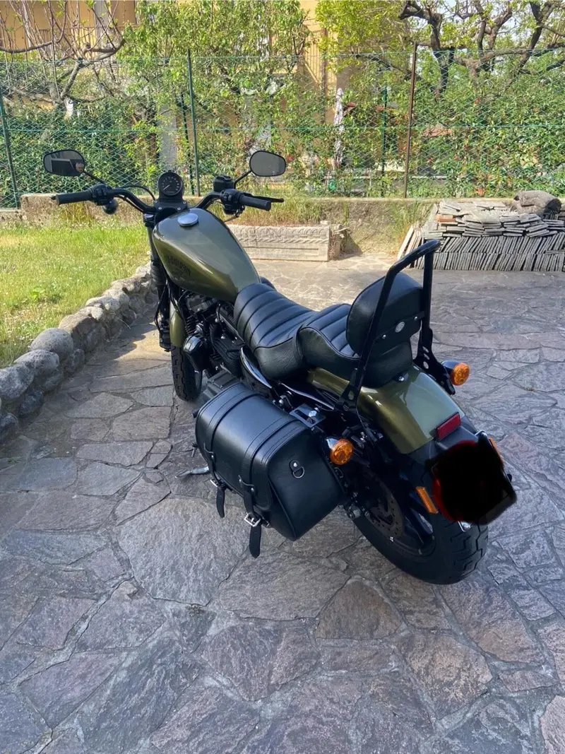 Harley-Davidson 883 Iron (2017 - 20) - XL 883N (9)