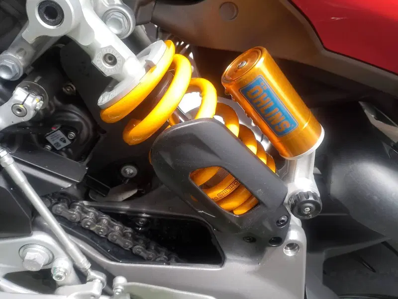 Ducati Streetfighter V2 S (2025 - 26) (9)